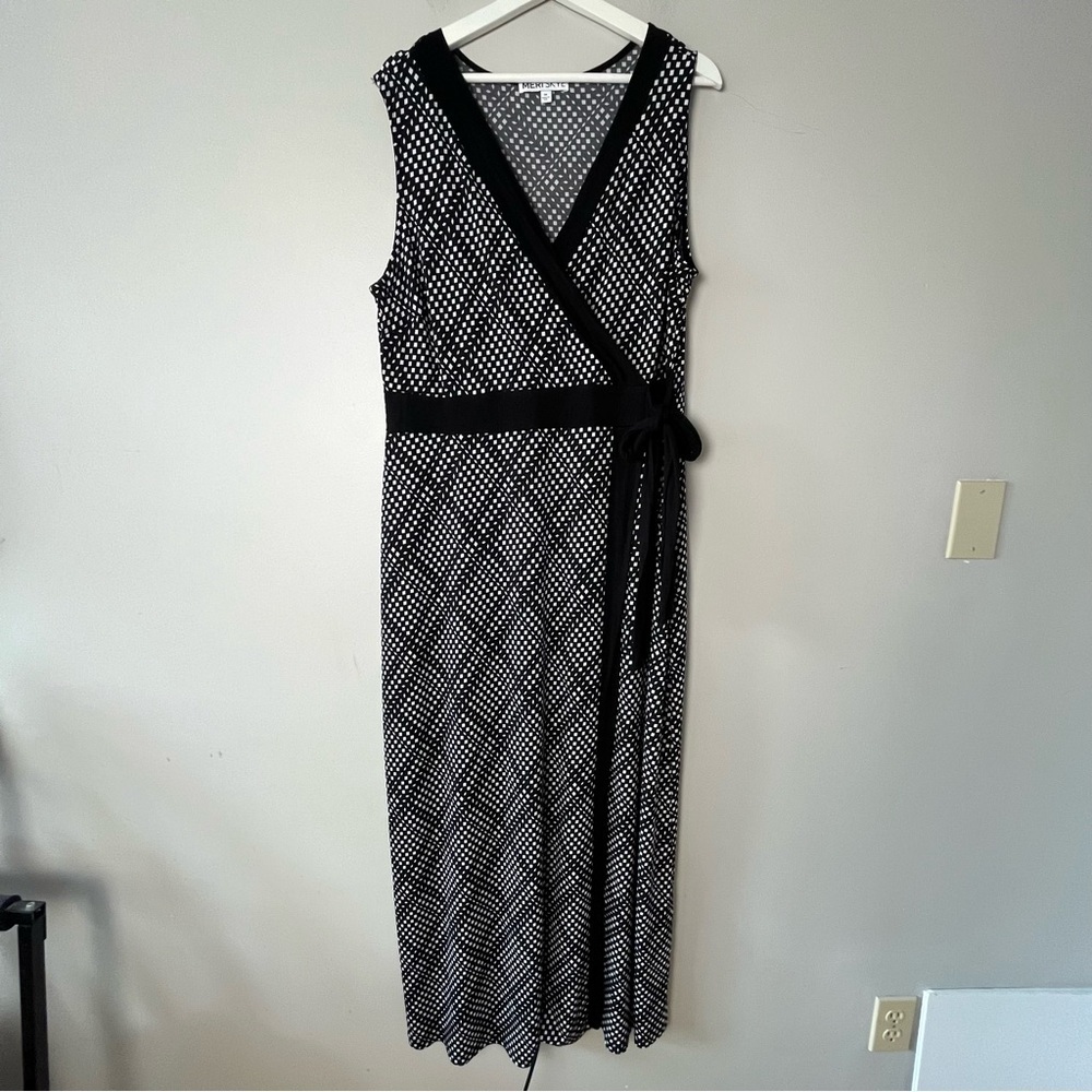 Meri‎ Skye Black and White Tank Maxi Dress 2X